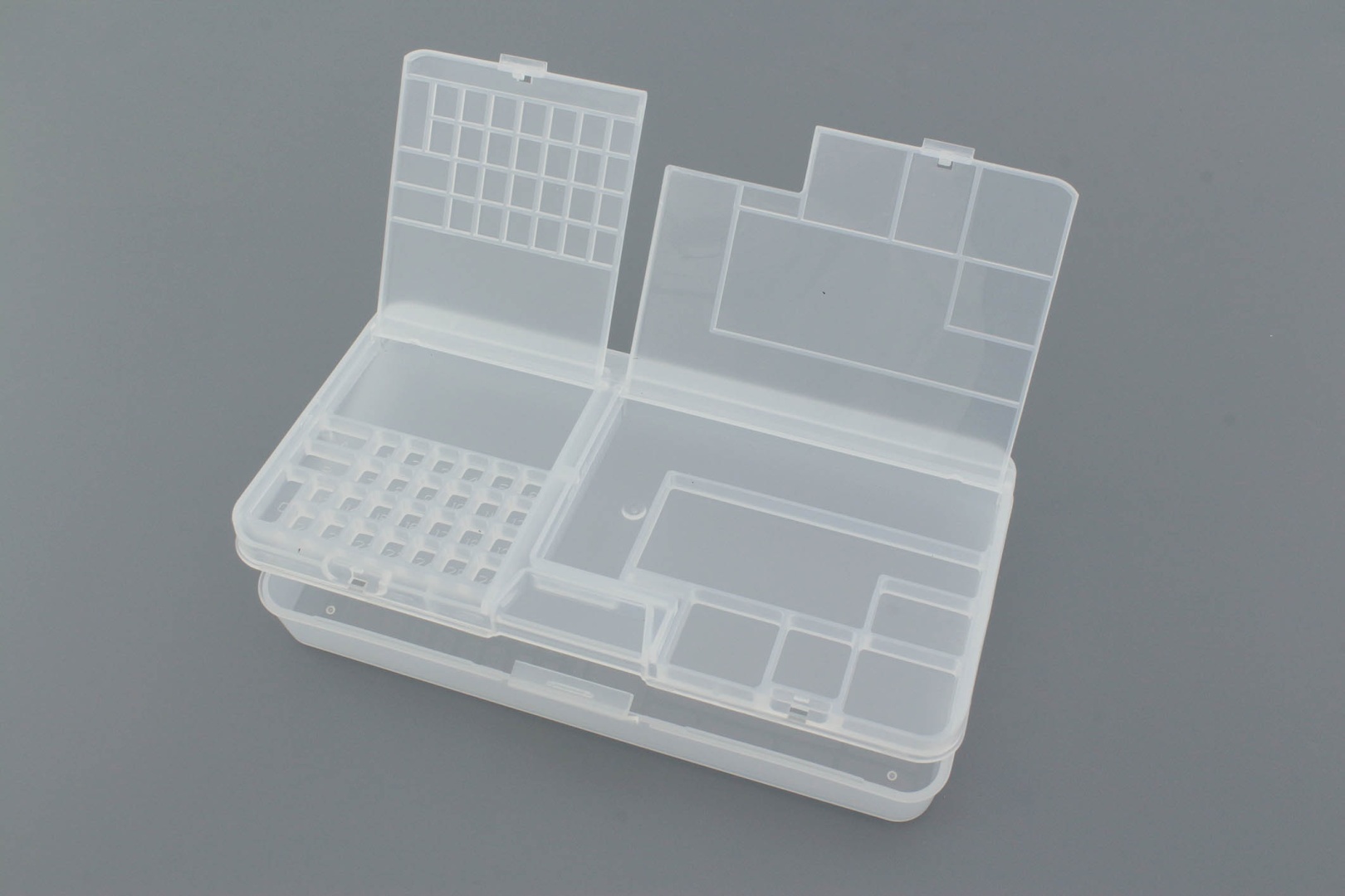 Двухуровневый ящик для инструментов