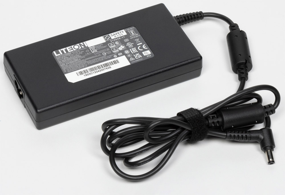 Блок питания (сетевой адаптер) для ноутбуков Liteon 20V 9A 5.5x2.5