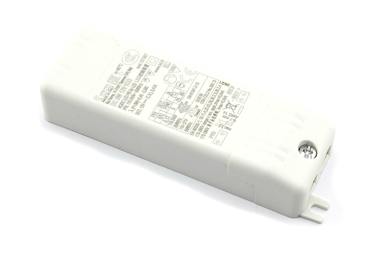 Блок питания для светодиодных светильников вытяжек Faber 133.0306.954