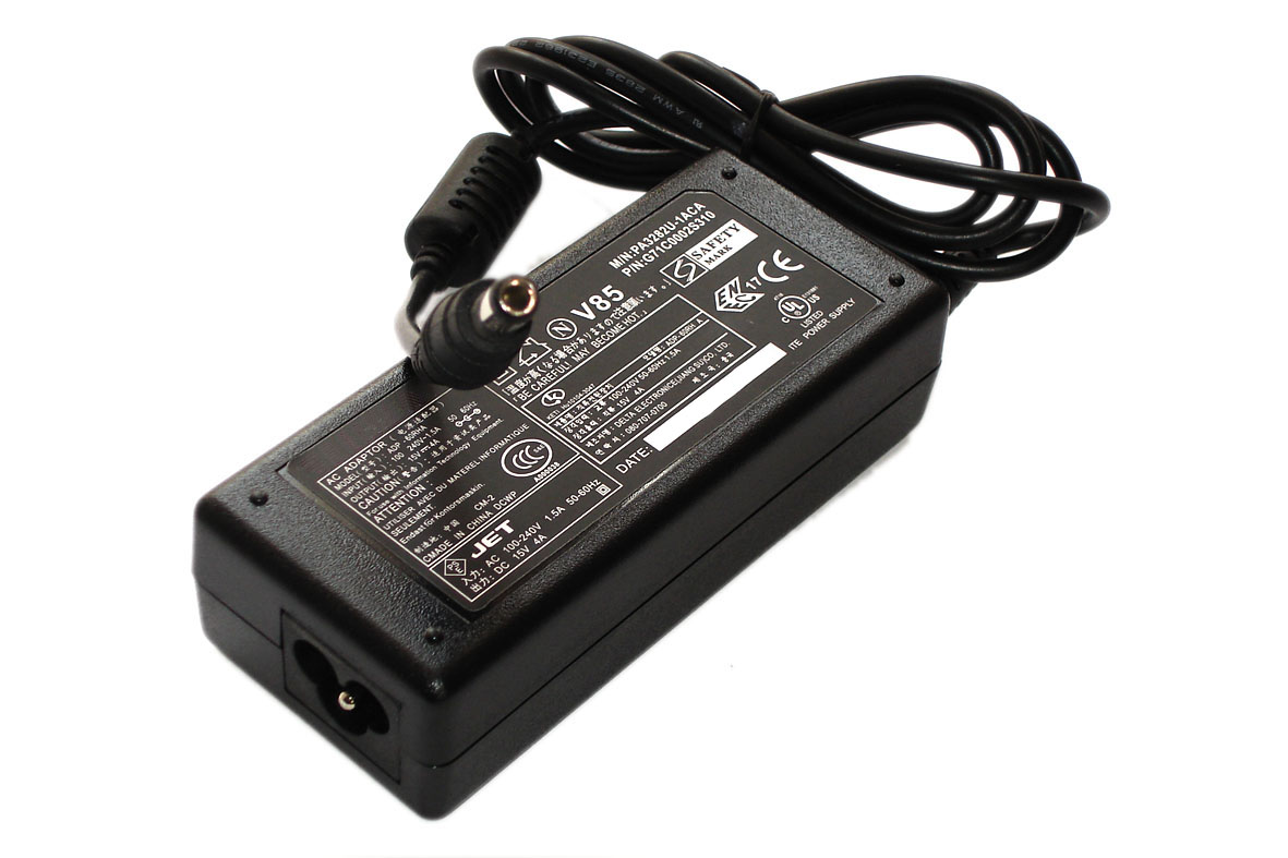 Блок питания (сетевой адаптер) для ноутбуков Toshiba 15V 4A 6.3x3.0 HC