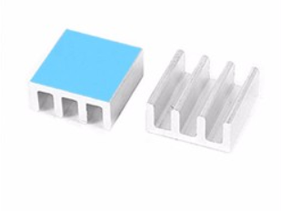 Аллюминиевый радиатор 11x11x5 мм с термоскотчем 3M 8810